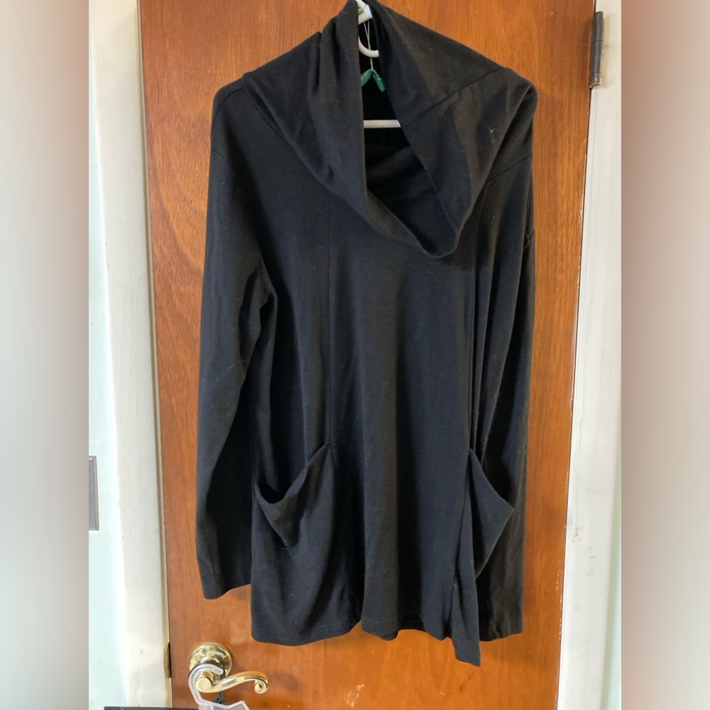 Kimmery Loose Neck Turtleneck NWOT